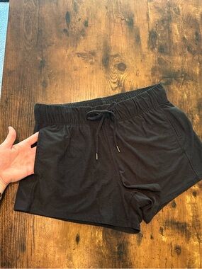 Athletic Works Black Elastic-Waist pocket Shorts